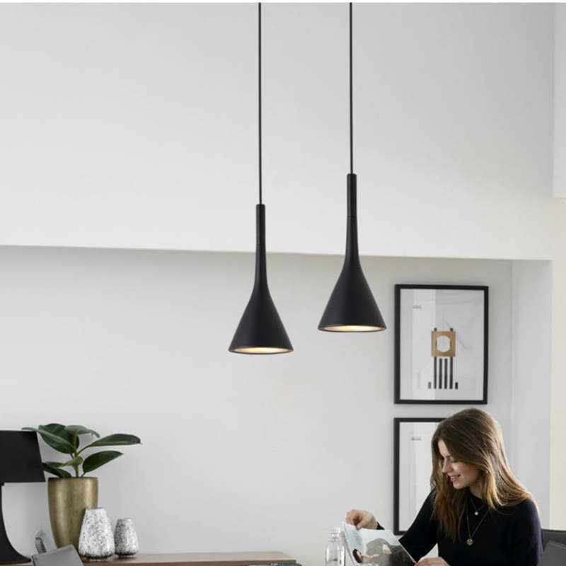 Maliben | Modern Triangular Pendant Light - Trionda