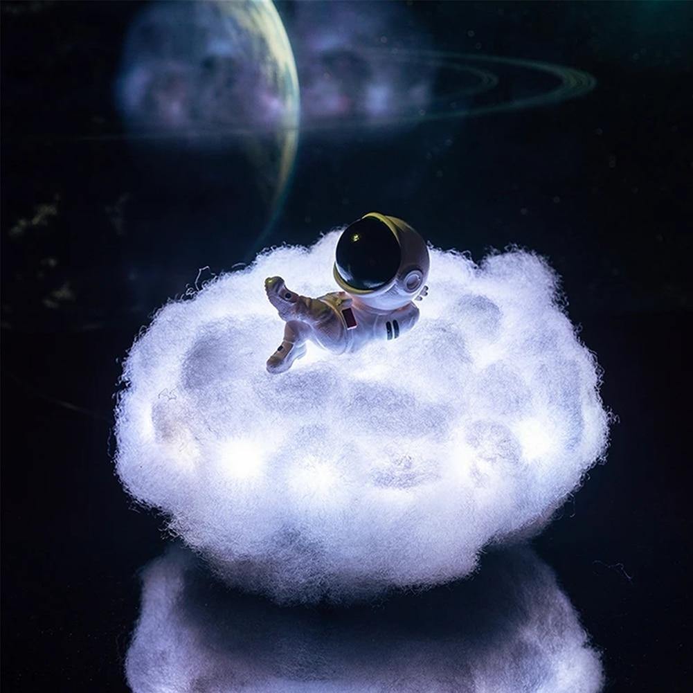 Maliben | Astronaut Colorful Clouds Night Light