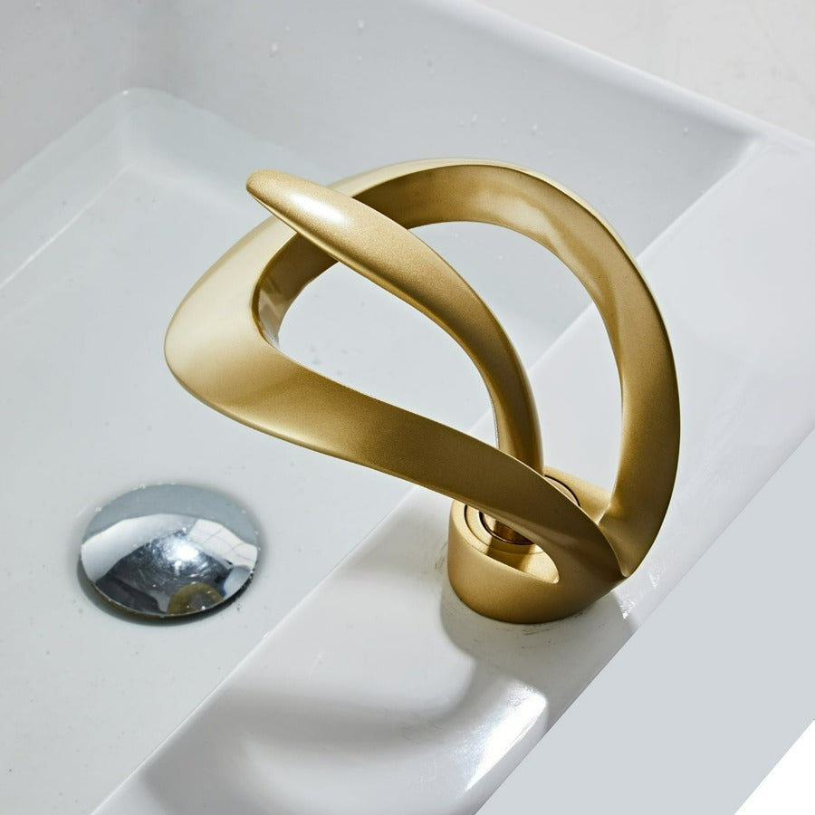 Maliben | Modern curved bathroom faucet