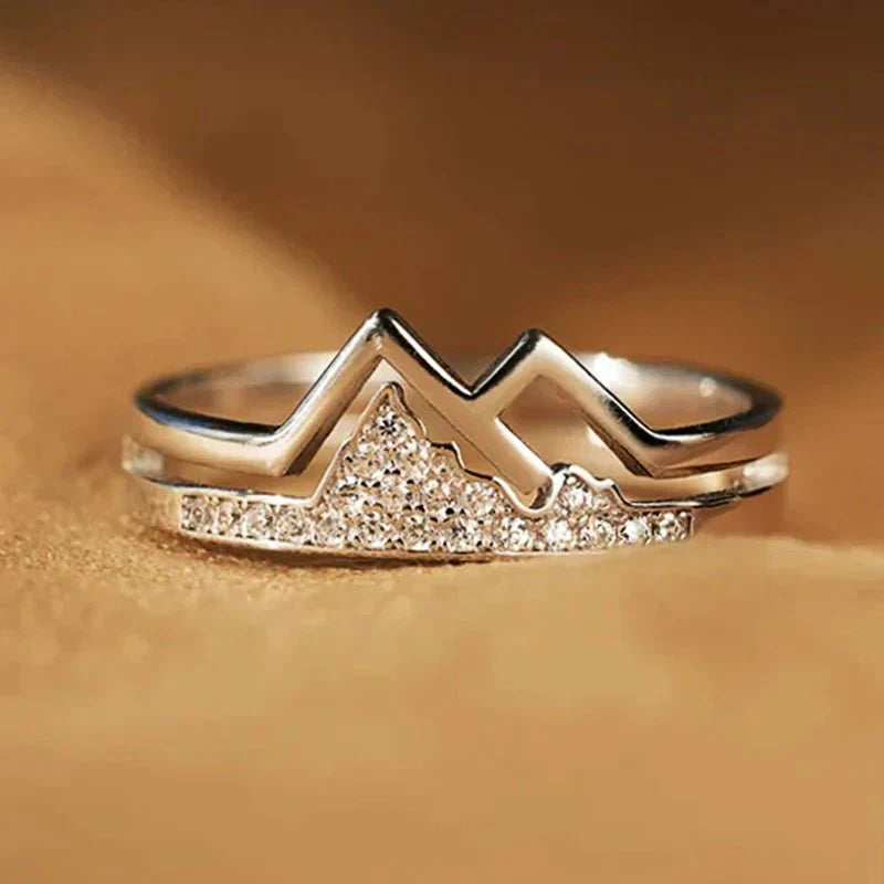 Maliben | Sentimental Peaks And Valleys Ring