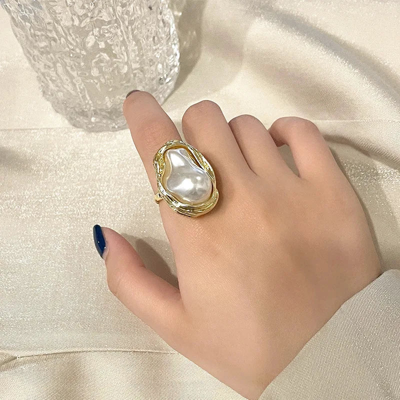 Maliben | Statement Gold Accented Pearl Ring
