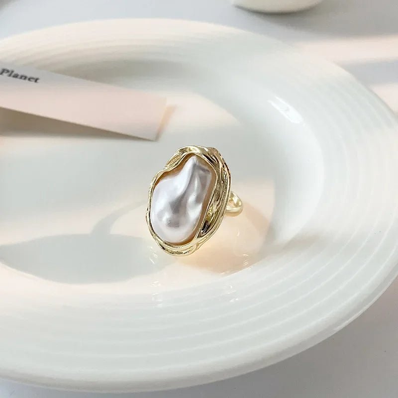Maliben | Statement Gold Accented Pearl Ring