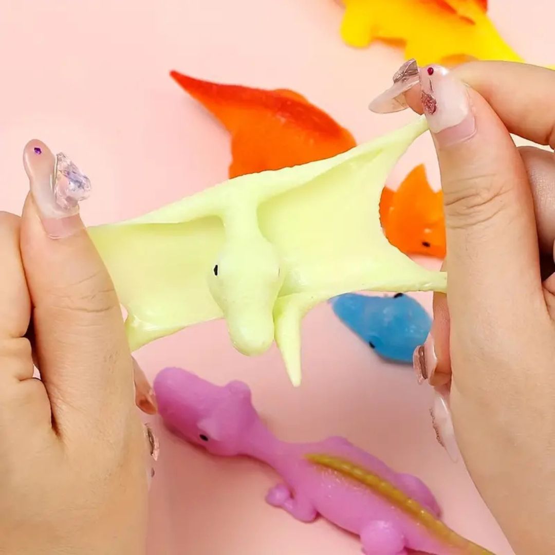 Maliben | Flying Rubber Dinosaurs