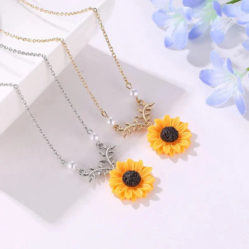 Maliben | Summer Sunflower Dainty Necklace