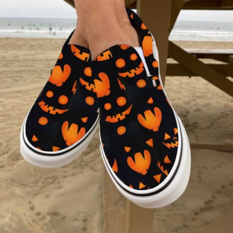 Maliben | Casual slip-ons made of canvas with skull