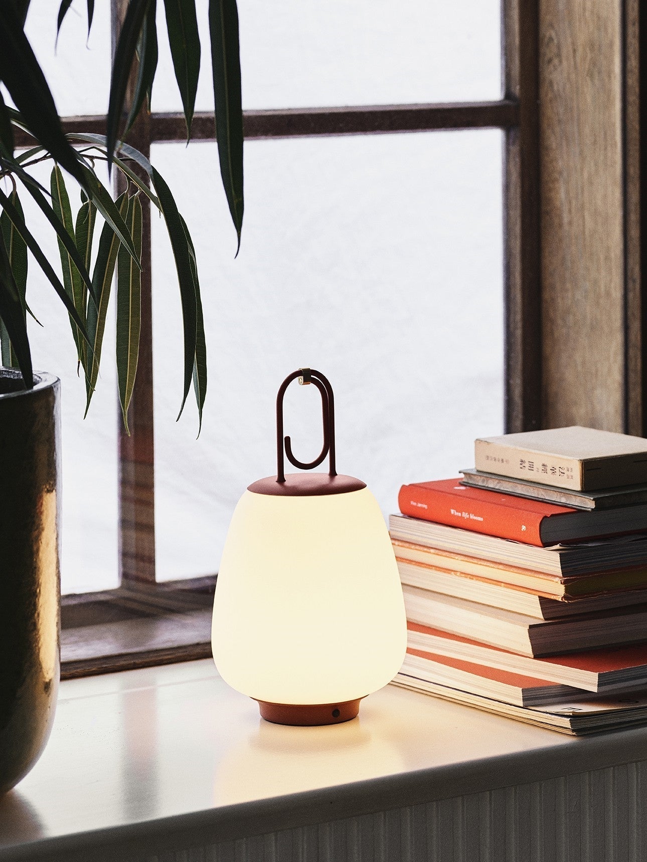 Maliben | Versatile Patio Lantern - Lunaglow