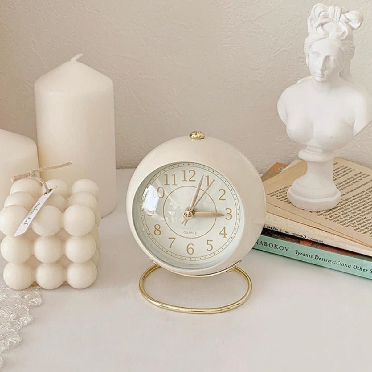 Maliben | Vintage round Analog Watch