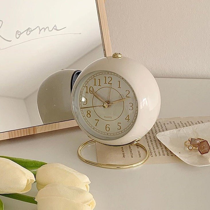 Maliben | Vintage round Analog Watch