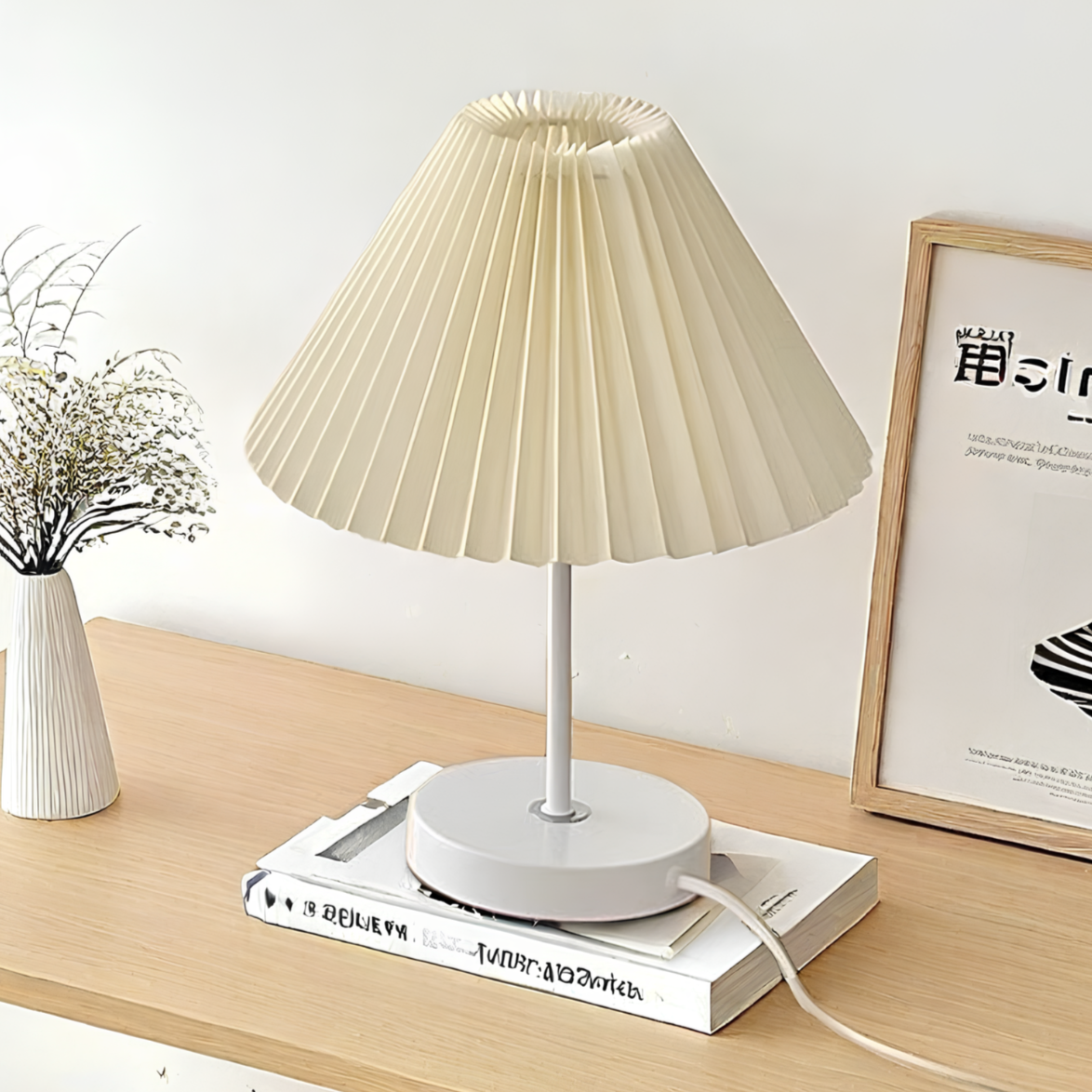 Maliben | Pleatique Table Lamp